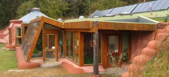 Reportage Earthship