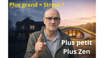 Comparaison entre une grande maison traditionnelle et un micro-habitat bioclimatique illustrant la réduction du stress et des charges financières