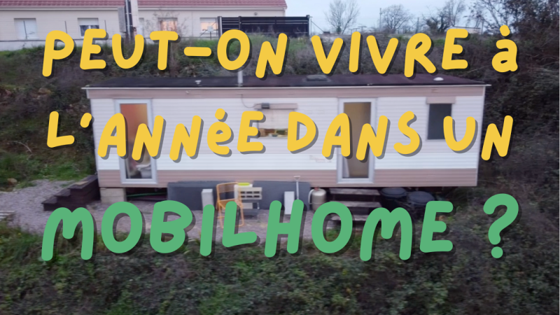 voici mon mobilhome, une sorte de grosse caravane mais qui ne peut pas aller sur la route. Les mobil-homes sont des mini maisons utilisées principalement pour les vacances