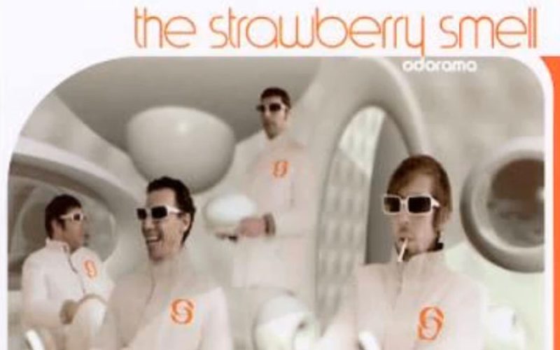 The-Strawberry-Smell-Lovag-s-House-of-Light